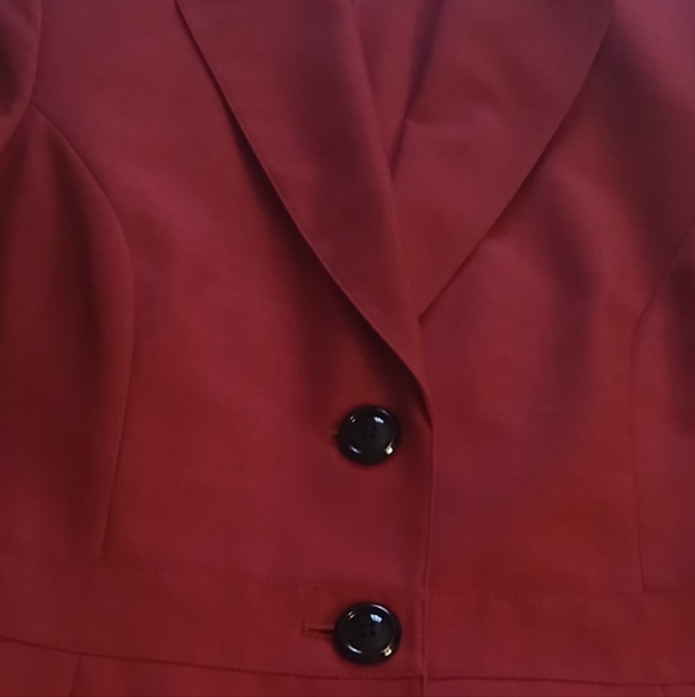 Black label womens suit size 14
